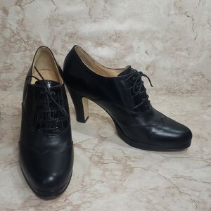 Varda Elegant Black Women's Lace-Up Loafers  Heels Size 40